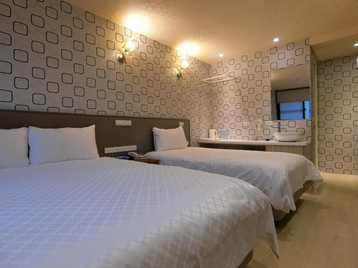 Taiwan Seven Days Boutique Hotel Тайбэй Экстерьер фото